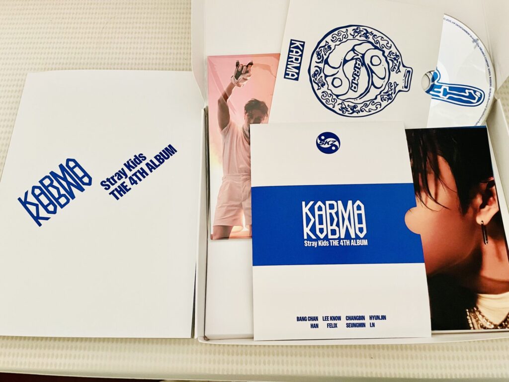 Stray Kids『KARMA』１０