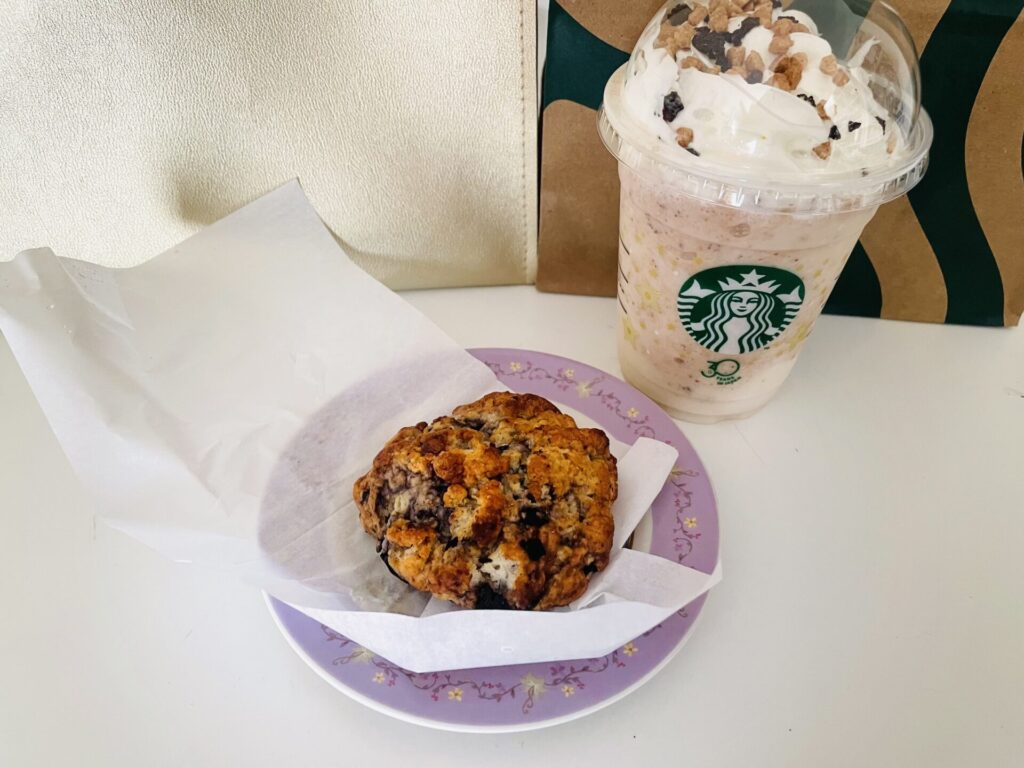 Starbucks『The STAR FRAPPUCCINO』３５